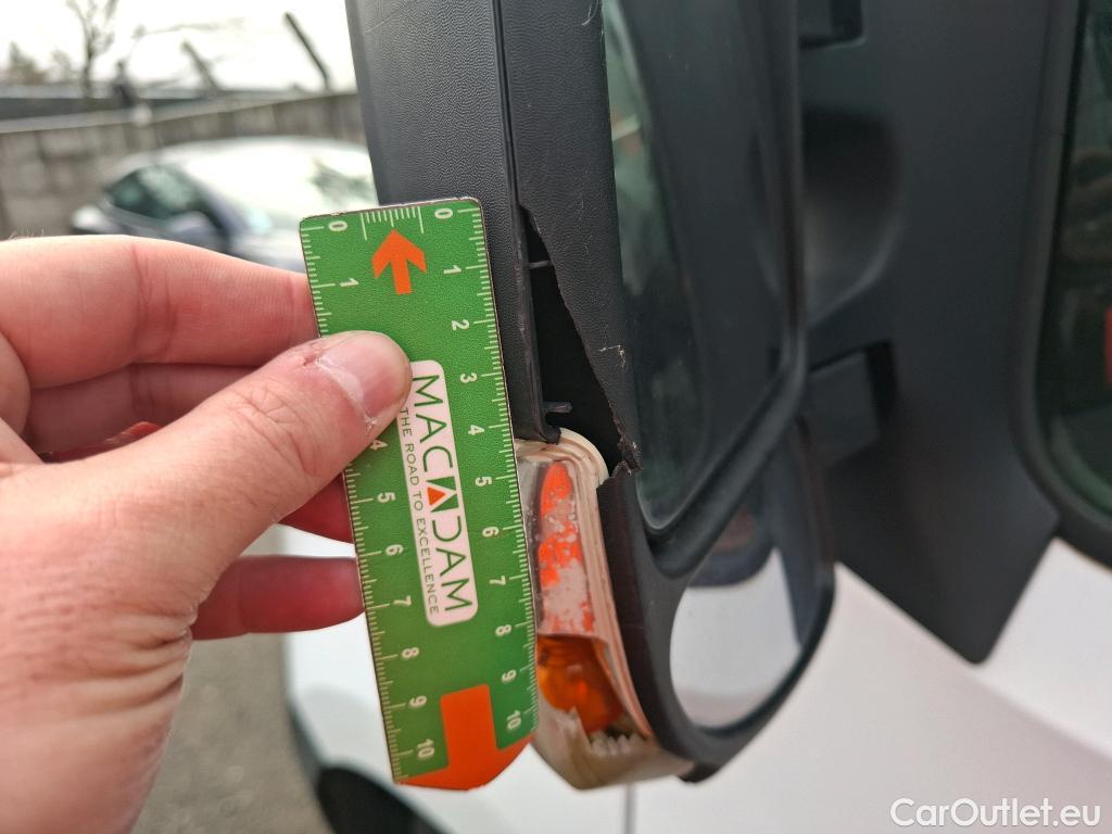  Renault  Master  III Fourgon L2H2 3 5 Grand Confort dCi 130CV BVM6 E6 #15