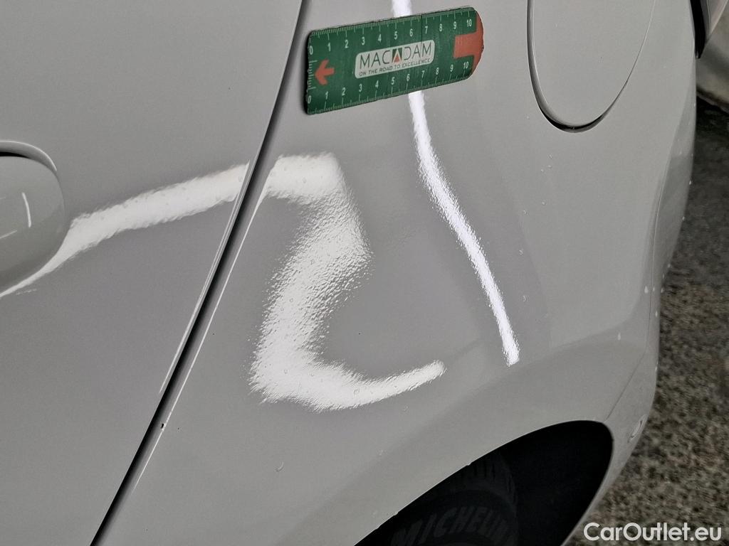  Toyota  Corolla TOYOTA  / 2018 / 5P / Berline Hybride 122h Dynamic Business Stage Acad #7