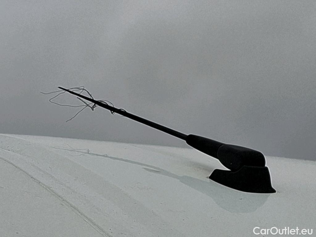  Renault  Master  III Fourgon L2H2 3 5 Grand Confort dCi 130CV BVM6 E6 #27