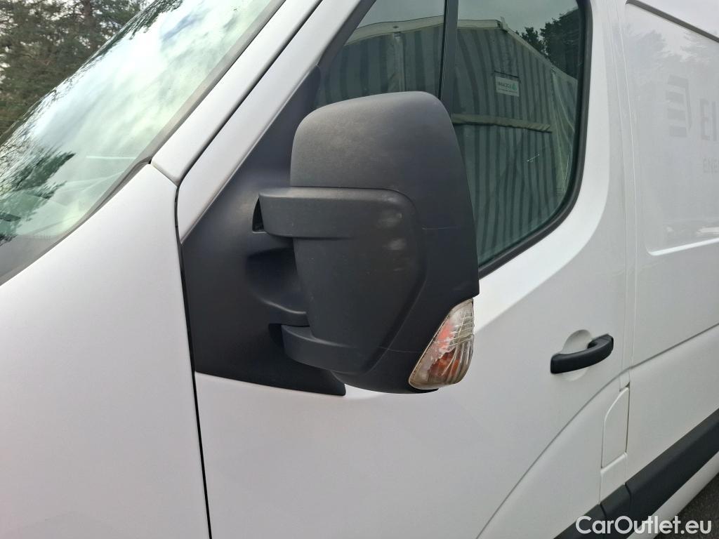  Renault  Master  III Fourgon L2H2 3 5 Grand Confort dCi 130CV BVM6 E6 #16