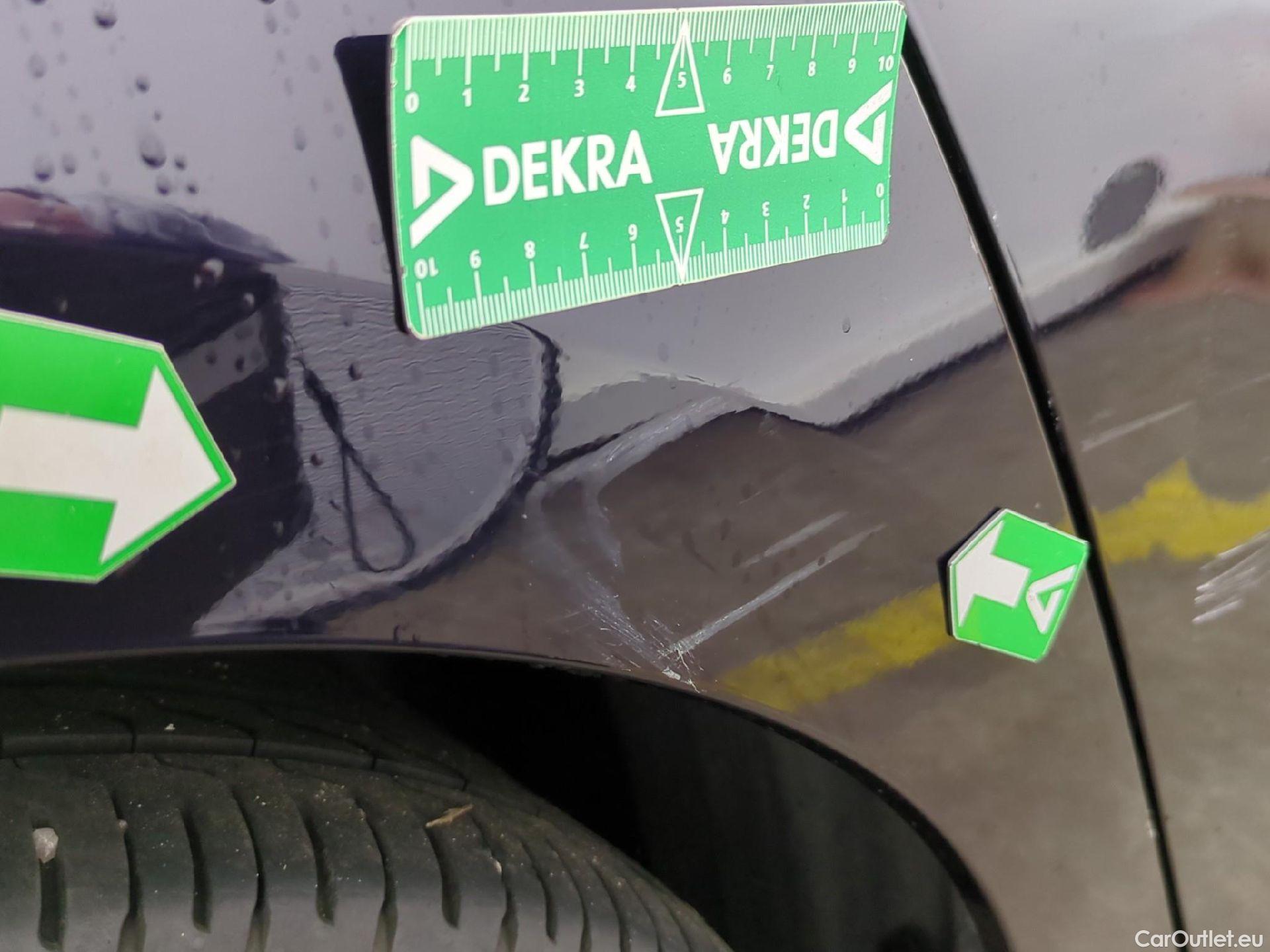  Peugeot  508 PEUGEOT  SW / 2018 / 5P / Break HYBRID 225 E-EAT8 GT #39