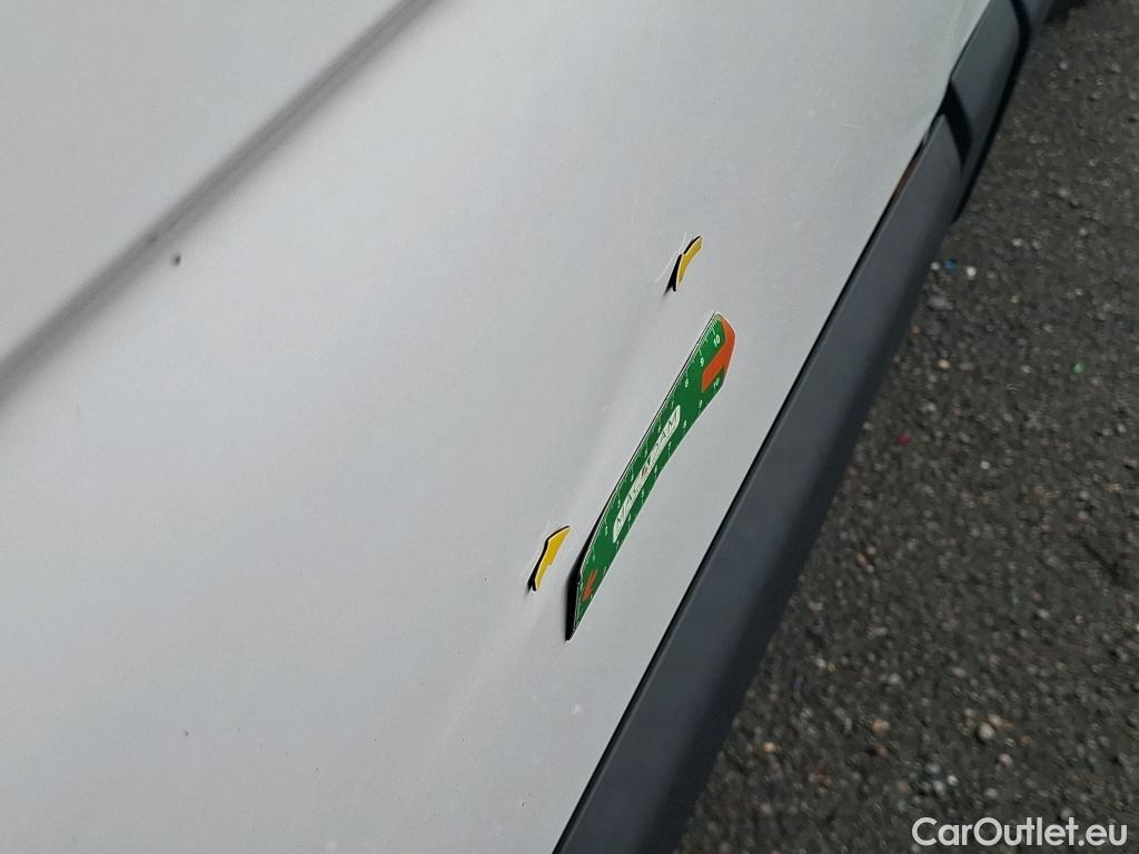  Renault  Master  III Fourgon L2H2 3 5 Grand Confort dCi 130CV BVM6 E6 #6