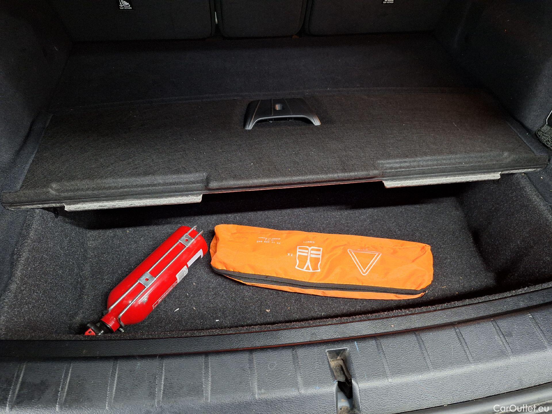  Bmw  X1 BMW,  FL'19, BMW  sDrive16d (85 kW) 5d #8