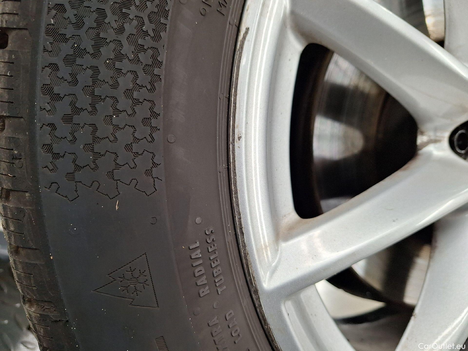  Bmw  X1 BMW,  FL'19, BMW  sDrive16d (85 kW) 5d #80