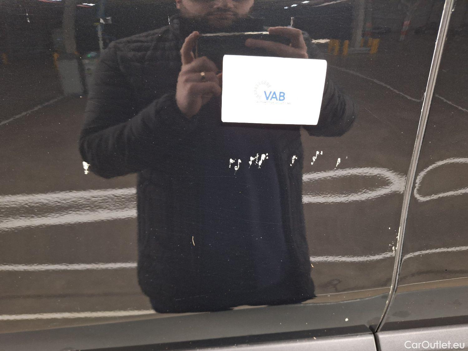  Bmw  X1 BMW,  FL'19, BMW  sDrive16d (85 kW) 5d #48