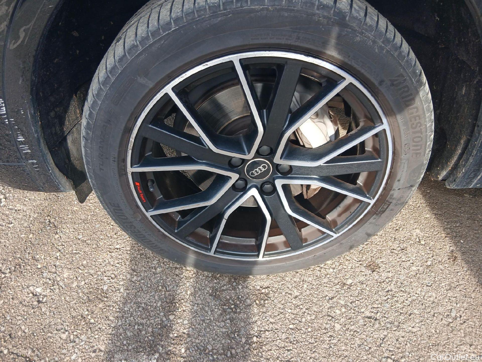  Audi  Q5 AUDI  SPORTBACK / 2020 / 5P / todoterreno Black Line 55 TFSI e quattro-ultra #7