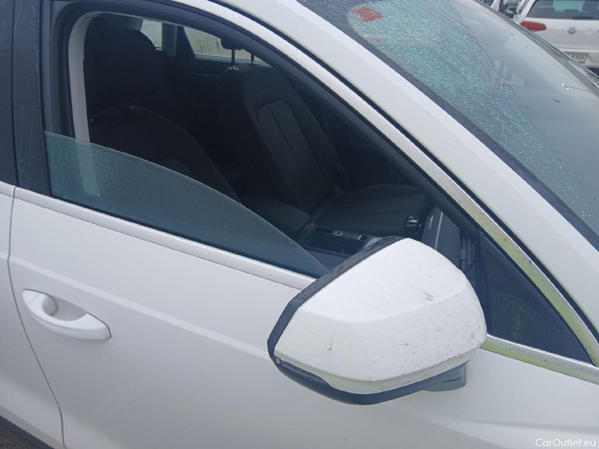  Audi  Q3 AUDI  / 2018 / 5P / todoterreno Advanced 35 TFSI 110kW (150CV) S tronic #15