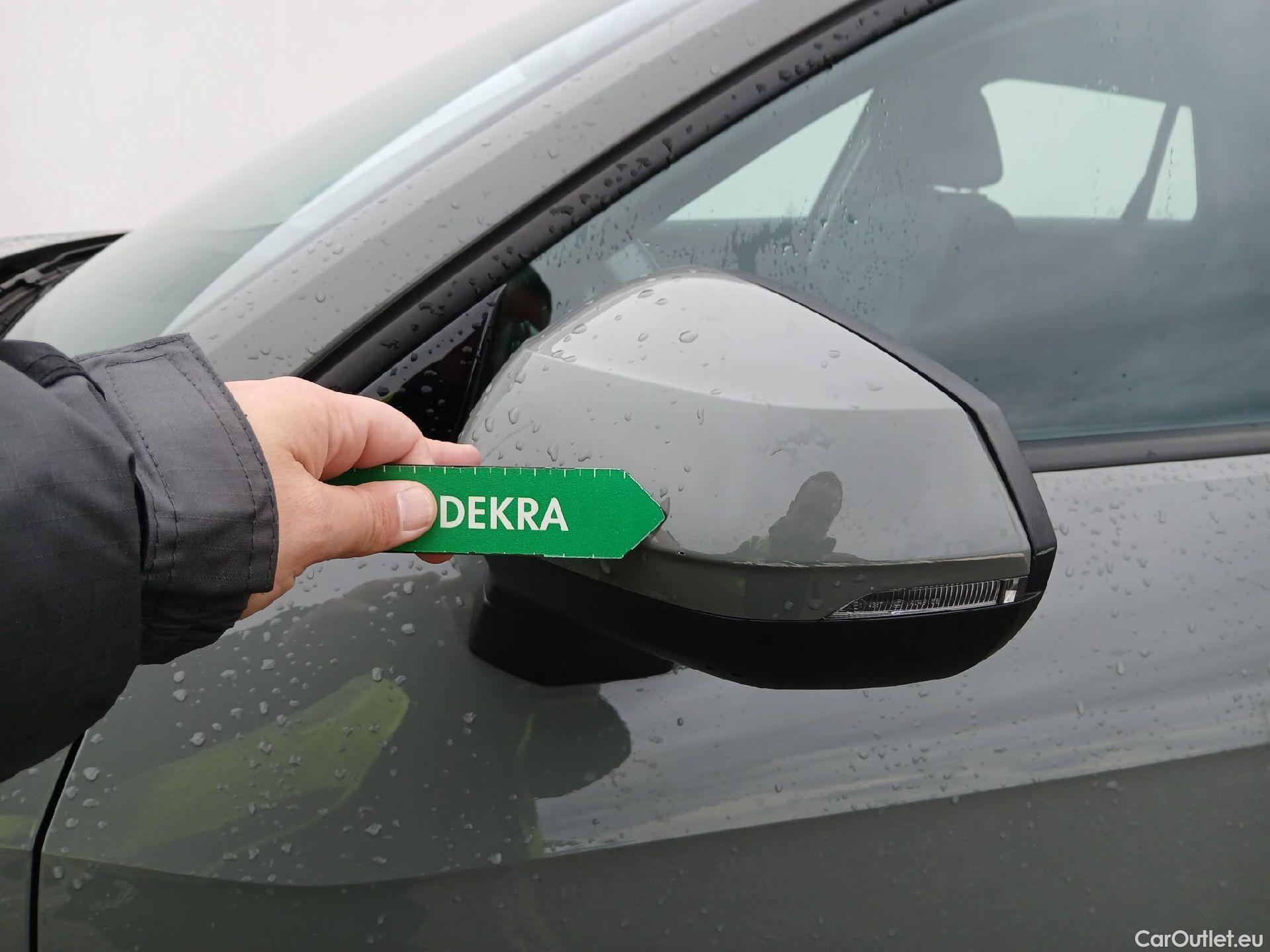  Audi  Q2 AUDI  / 2016 / 5P / todoterreno Design 30 TFSI 85kW (116CV) #6