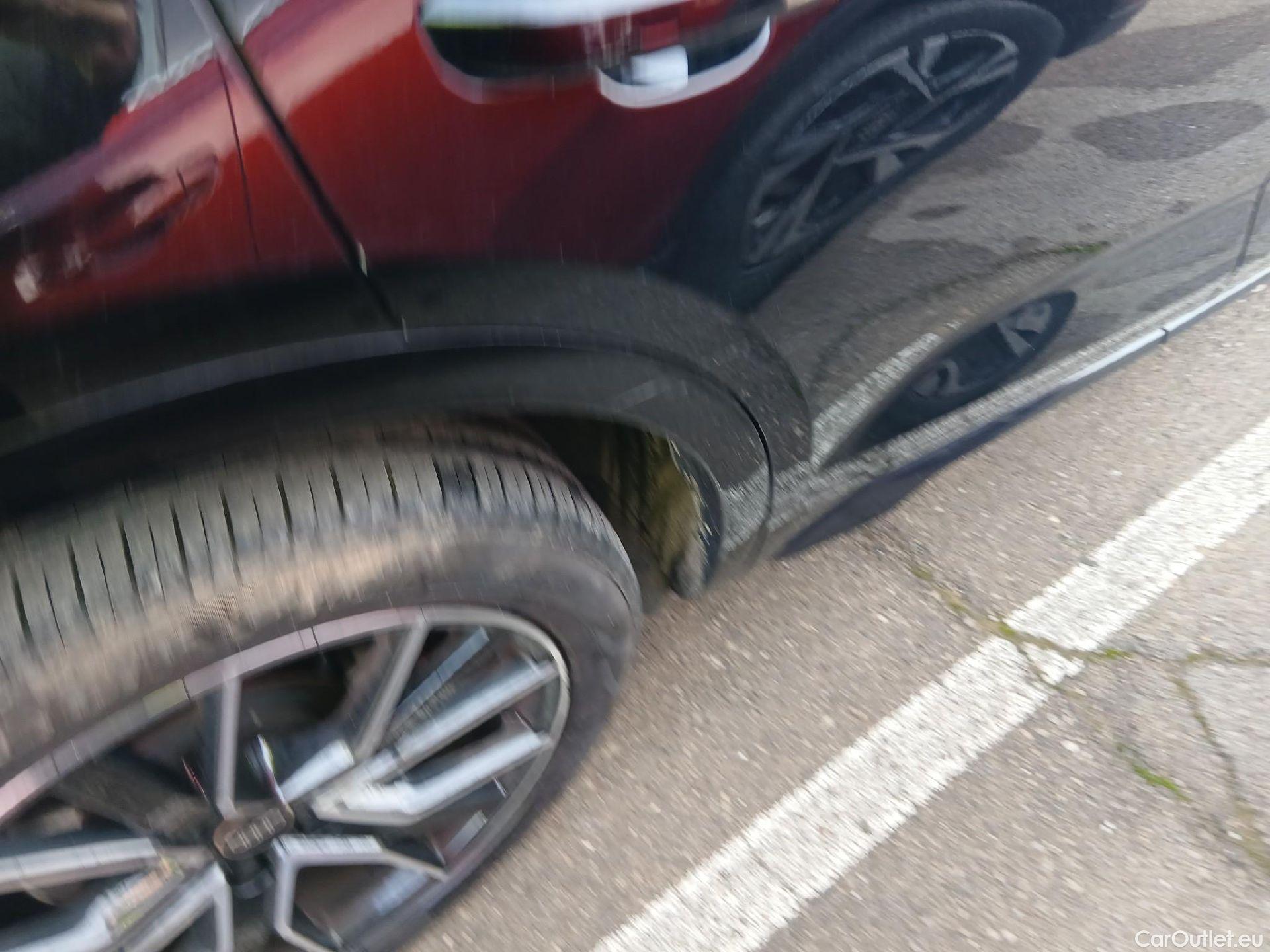  Audi  Q5 AUDI  SPORTBACK / 2020 / 5P / todoterreno Black Line 55 TFSI e quattro-ultra #27