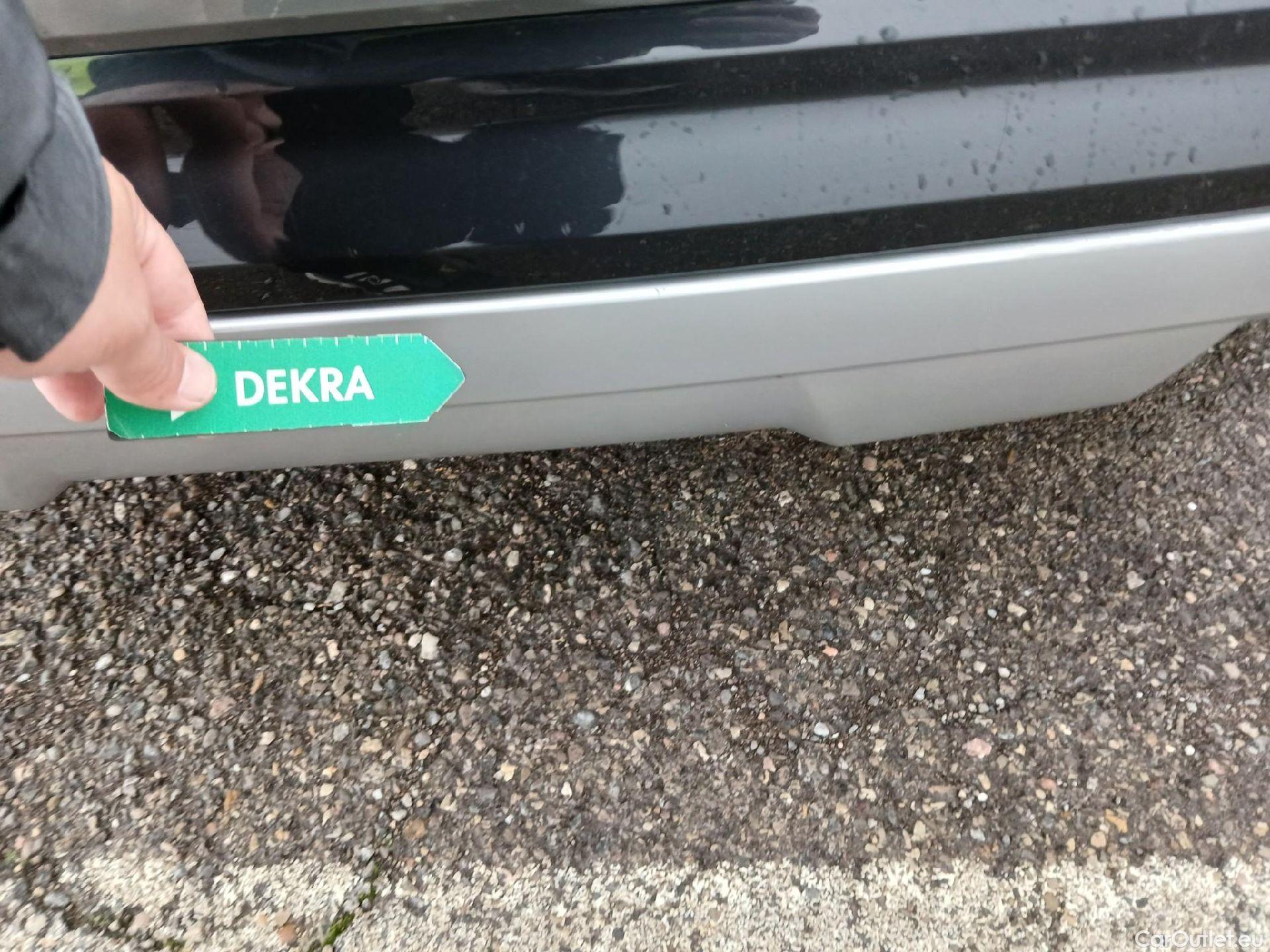  Audi  Q2 AUDI  / 2016 / 5P / todoterreno Design 30 TFSI 85kW (116CV) #15