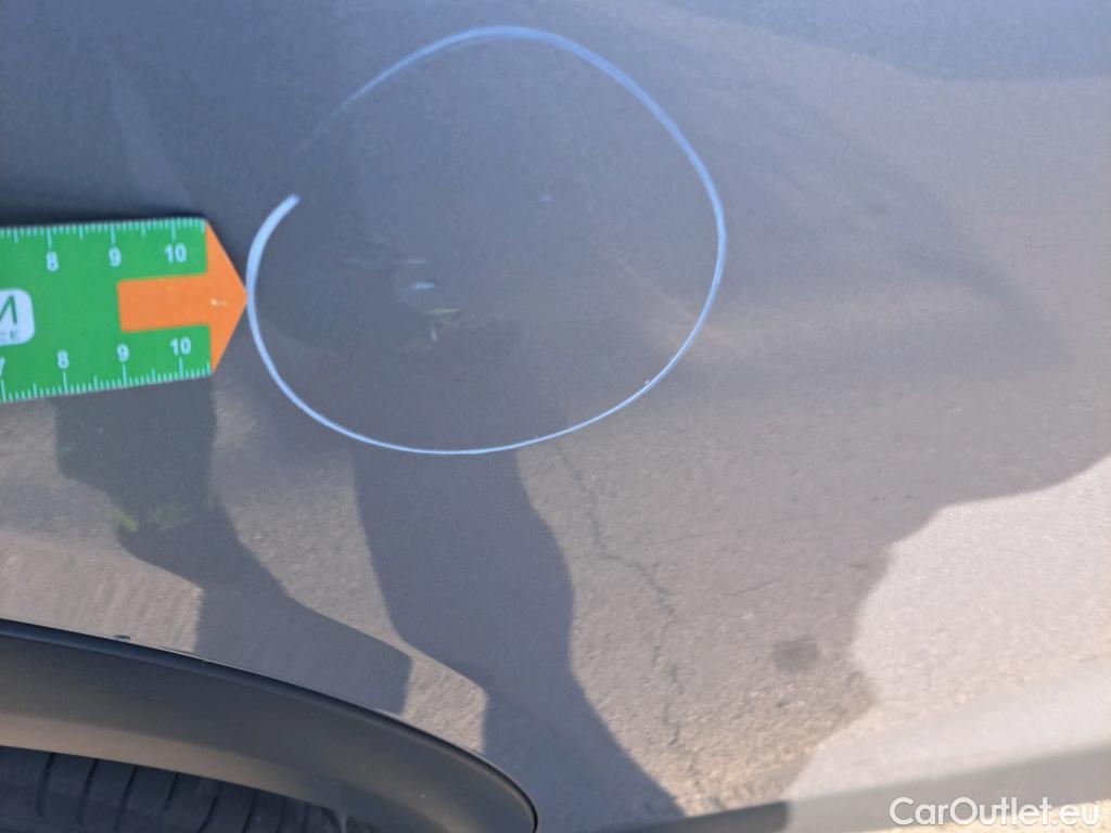  DS  DS7 DS DS 7 Crossback / 2017 / 5P / todoterreno BlueHDi DE 96kW (130CV) Auto.BE CHIC (AC) #8