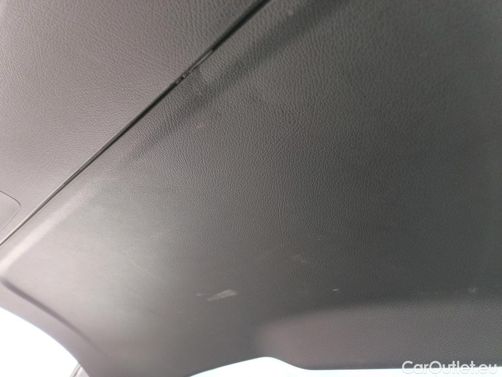  Mercedes  GLA MERCEDES-BENZ  / 2020 / 5P / todoterreno  200 D #6