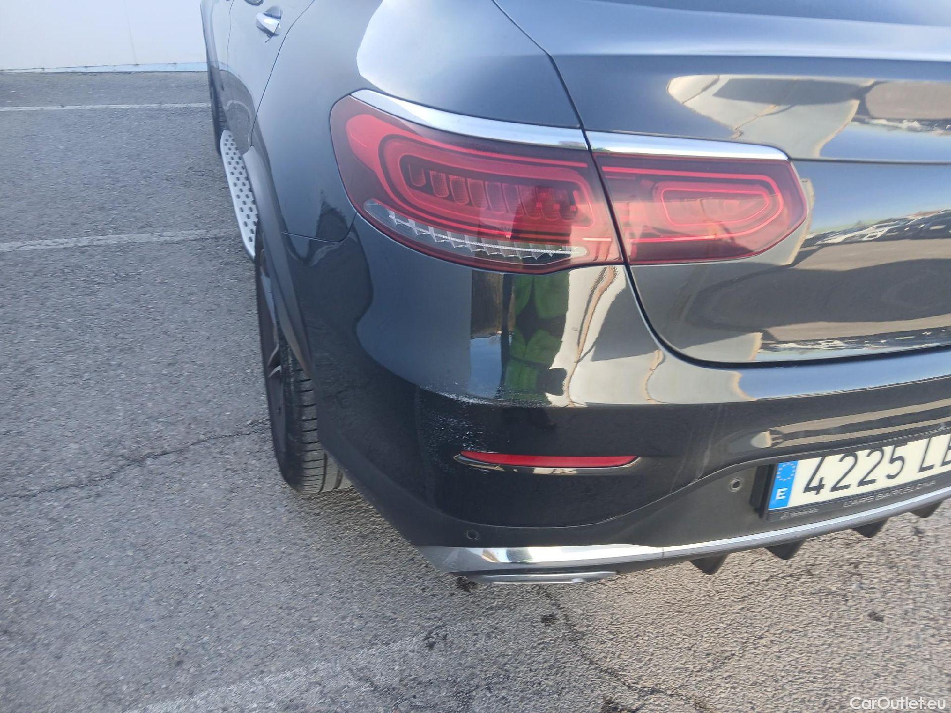  Mercedes  G-Klasee MERCEDES-BENZ GLC Coupé / 2019 / 5P / coupé GLC 220 d 4MATIC #12