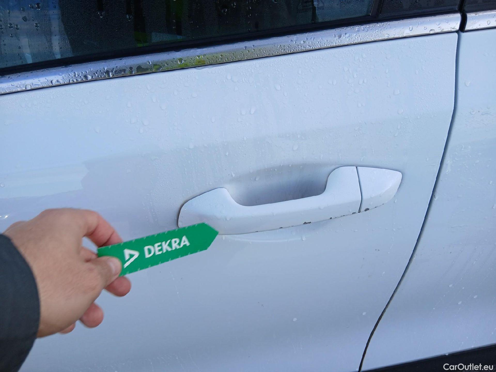  KIA  XCeed KIA  / 2019 / 5P / todoterreno 1.0 T-GDi Drive 88kW (120CV) #11