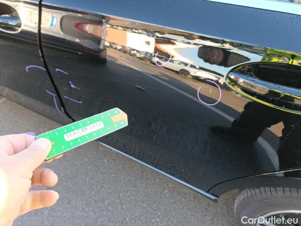  Mercedes  A-Klasse MERCEDES-BENZ Clase A / 2018 / 5P / berlina con portón A 250 e #7