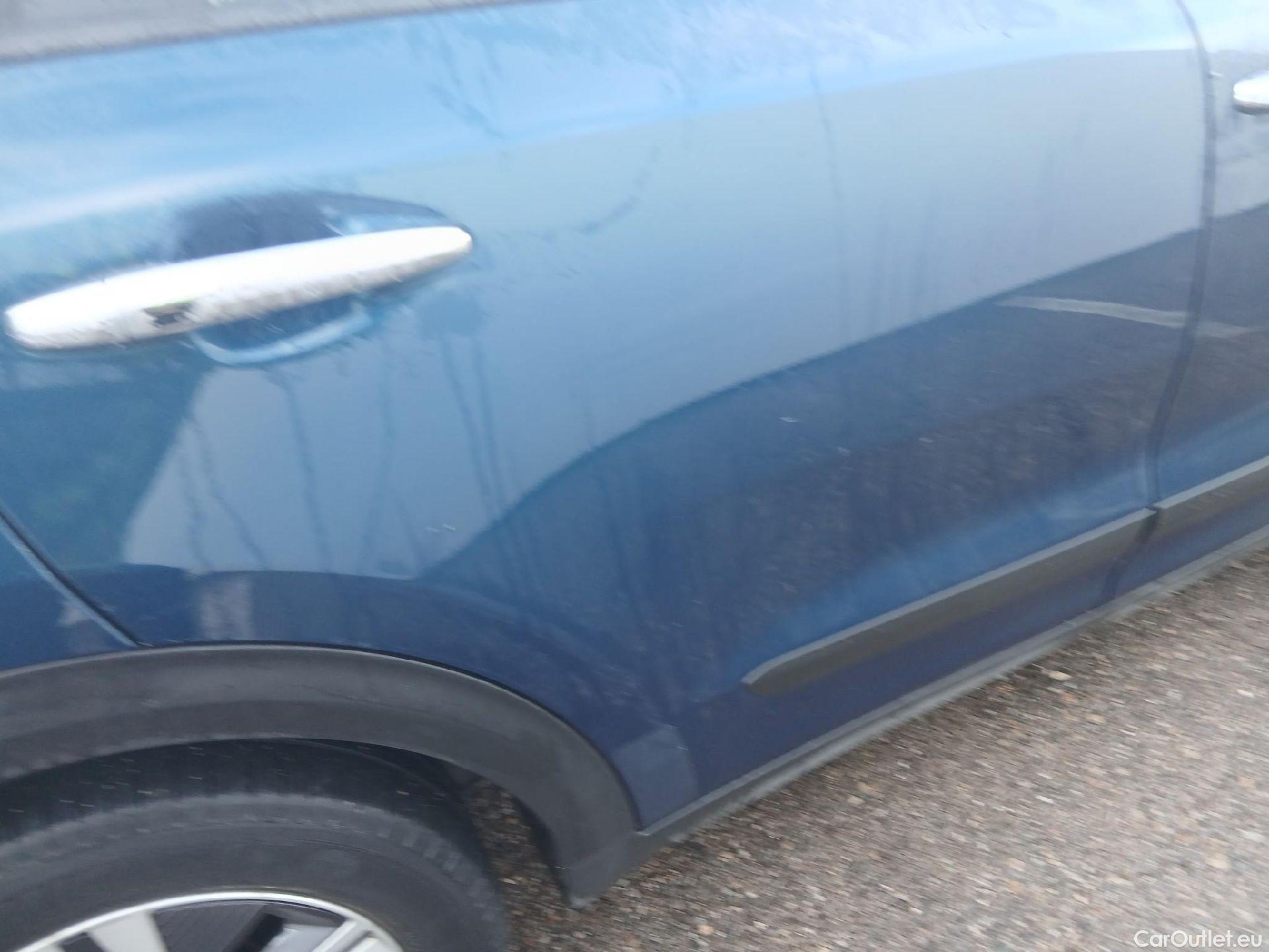  KIA  Niro KIA  / 2019 / 5P / crossover 1.6 GDi HEV 104kW (141CV) Drive #9