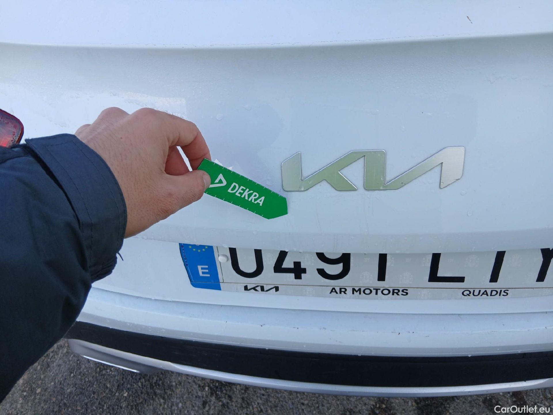  KIA  XCeed KIA  / 2019 / 5P / todoterreno 1.0 T-GDi Drive 88kW (120CV) #21