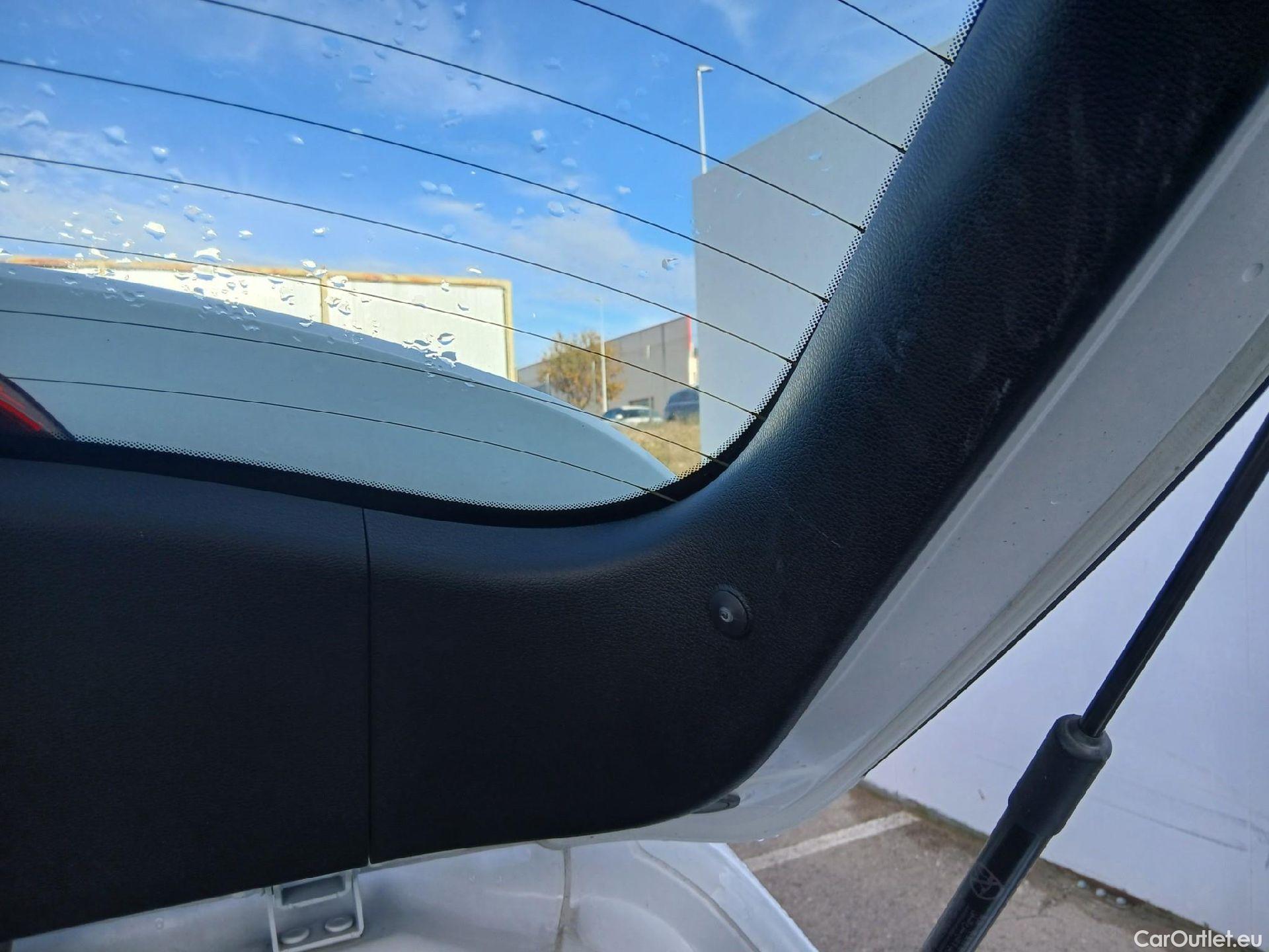  KIA  XCeed KIA  / 2019 / 5P / todoterreno 1.0 T-GDi Drive 88kW (120CV) #43