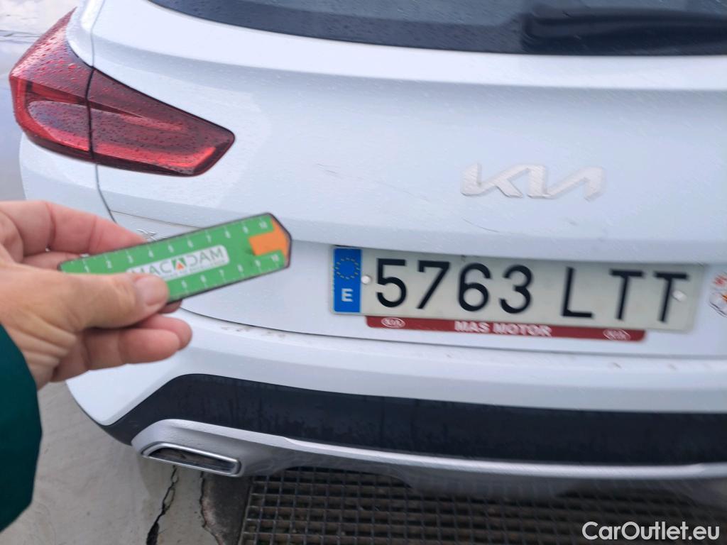  KIA  XCeed KIA  / 2019 / 5P / todoterreno 1.0 T-GDi Drive 88kW (120CV) #18