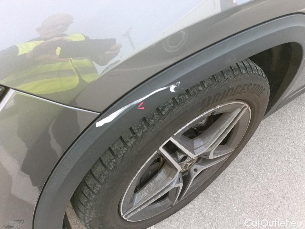  Mercedes  GLA MERCEDES-BENZ  / 2020 / 5P / todoterreno  200 D #9