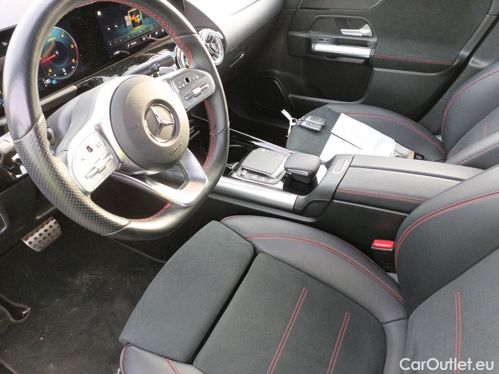  Mercedes  GLA MERCEDES-BENZ  / 2020 / 5P / todoterreno  200 D #12