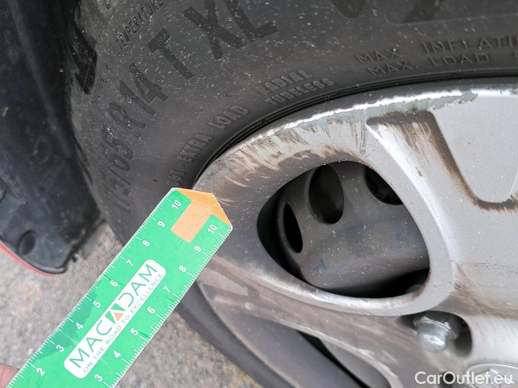  KIA  Picanto KIA  / 2020 / 5P / berlina con portón 1.0 DPi 49kW (67CV) Concept #18