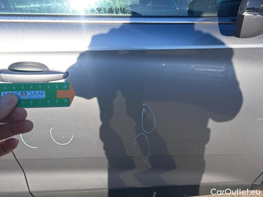  DS  DS7 DS DS 7 Crossback / 2017 / 5P / todoterreno BlueHDi DE 96kW (130CV) Auto.BE CHIC (AC) #11