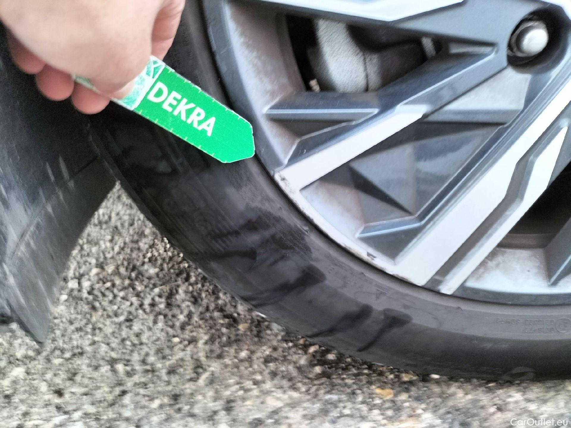  Hyundai  Tucson HYUNDAI  / 2020 / 5P / todoterreno 1.6 TGDI 169kW (230CV) HEV Maxx Auto #16