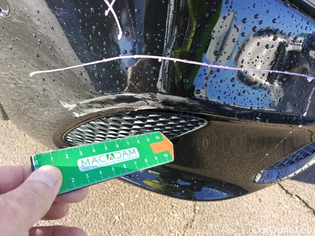  Mercedes  A-Klasse MERCEDES-BENZ Clase A / 2018 / 5P / berlina con portón A 250 e #14