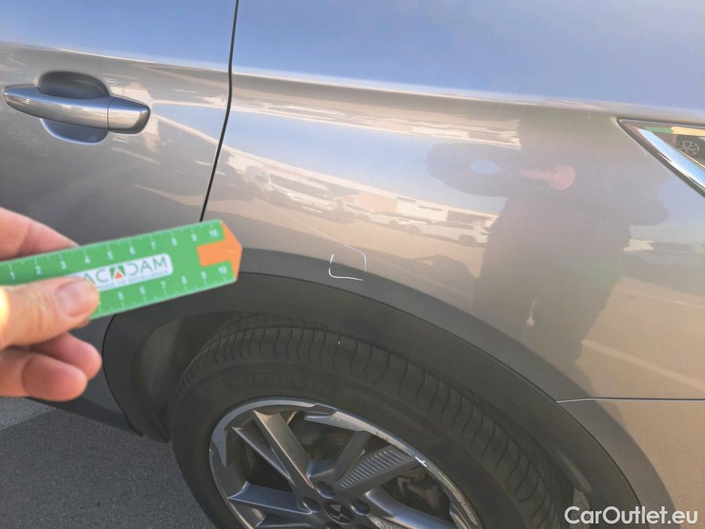  DS  DS7 DS DS 7 Crossback / 2017 / 5P / todoterreno BlueHDi DE 96kW (130CV) Auto.BE CHIC (AC) #18