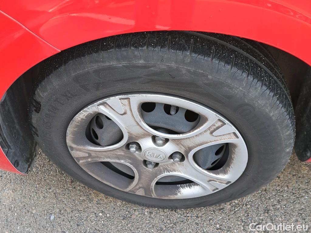  KIA  Picanto KIA  / 2020 / 5P / berlina con portón 1.0 DPi 49kW (67CV) Concept #17