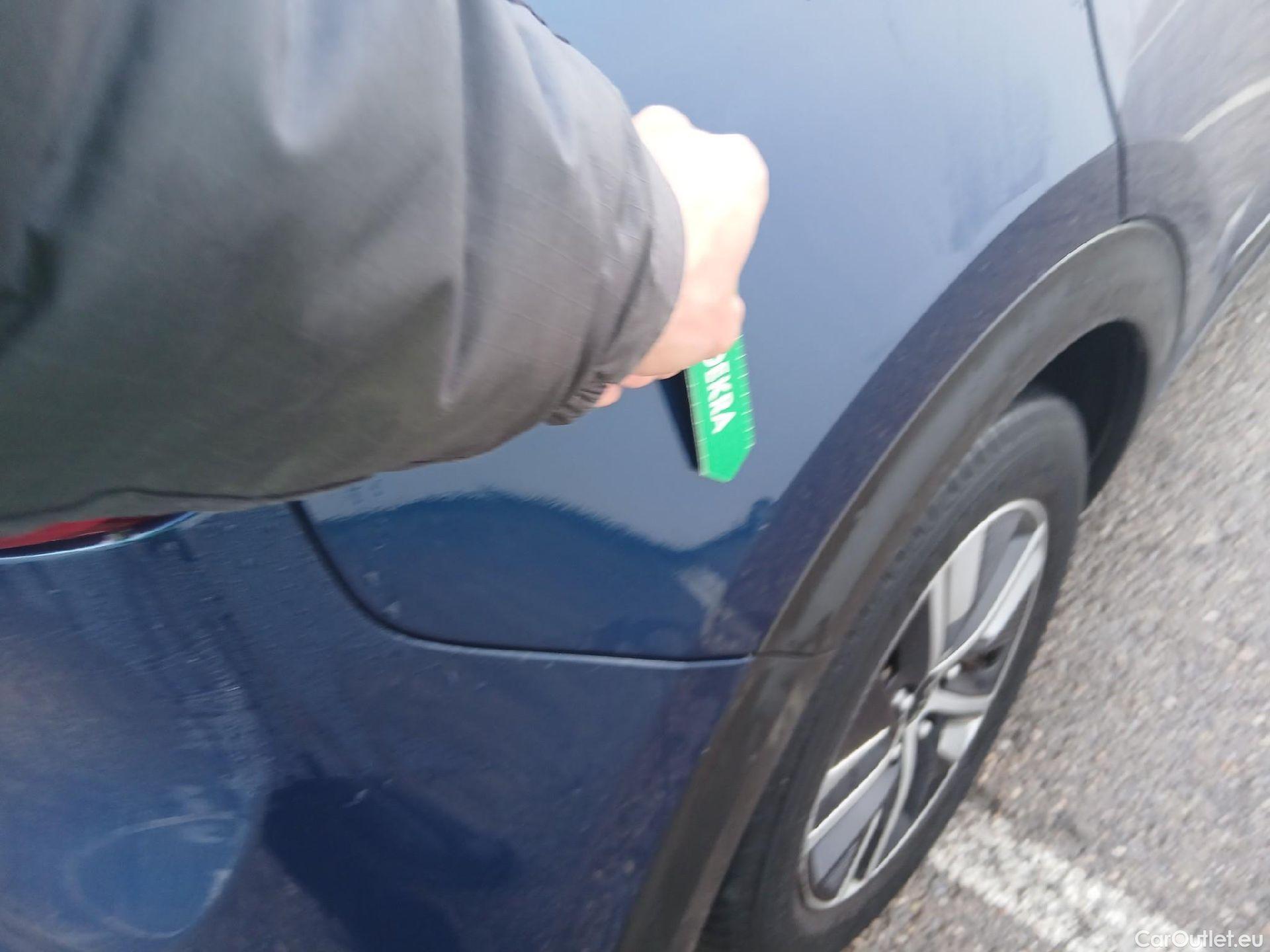  KIA  Niro KIA  / 2019 / 5P / crossover 1.6 GDi HEV 104kW (141CV) Drive #7