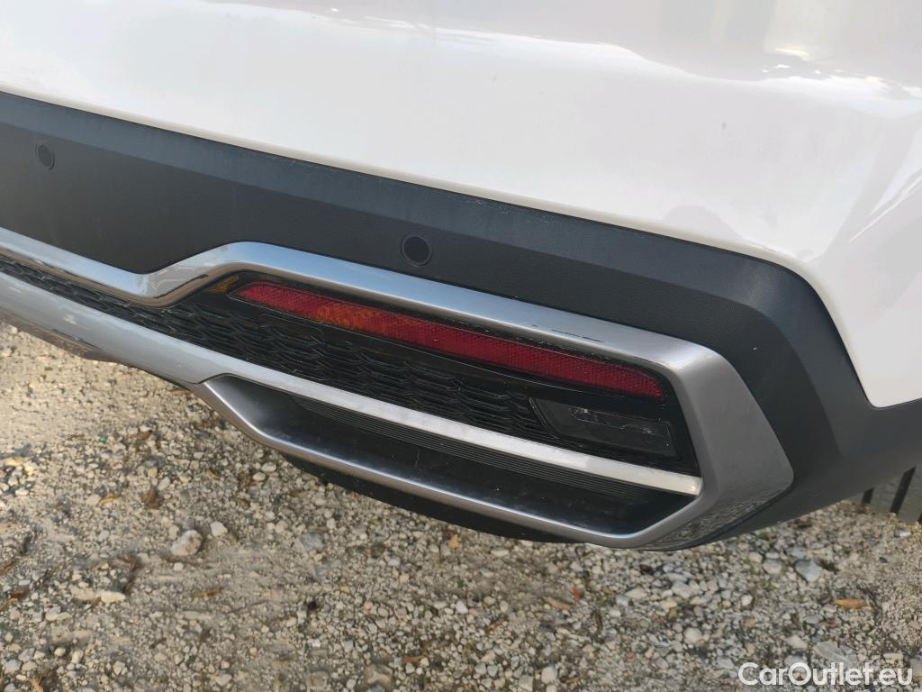  KIA  Sorento KIA  / 2020 / 5P / todoterreno 1.6 T-GDi HEV Emotion 4x2 7pl (P.Luxury) #8