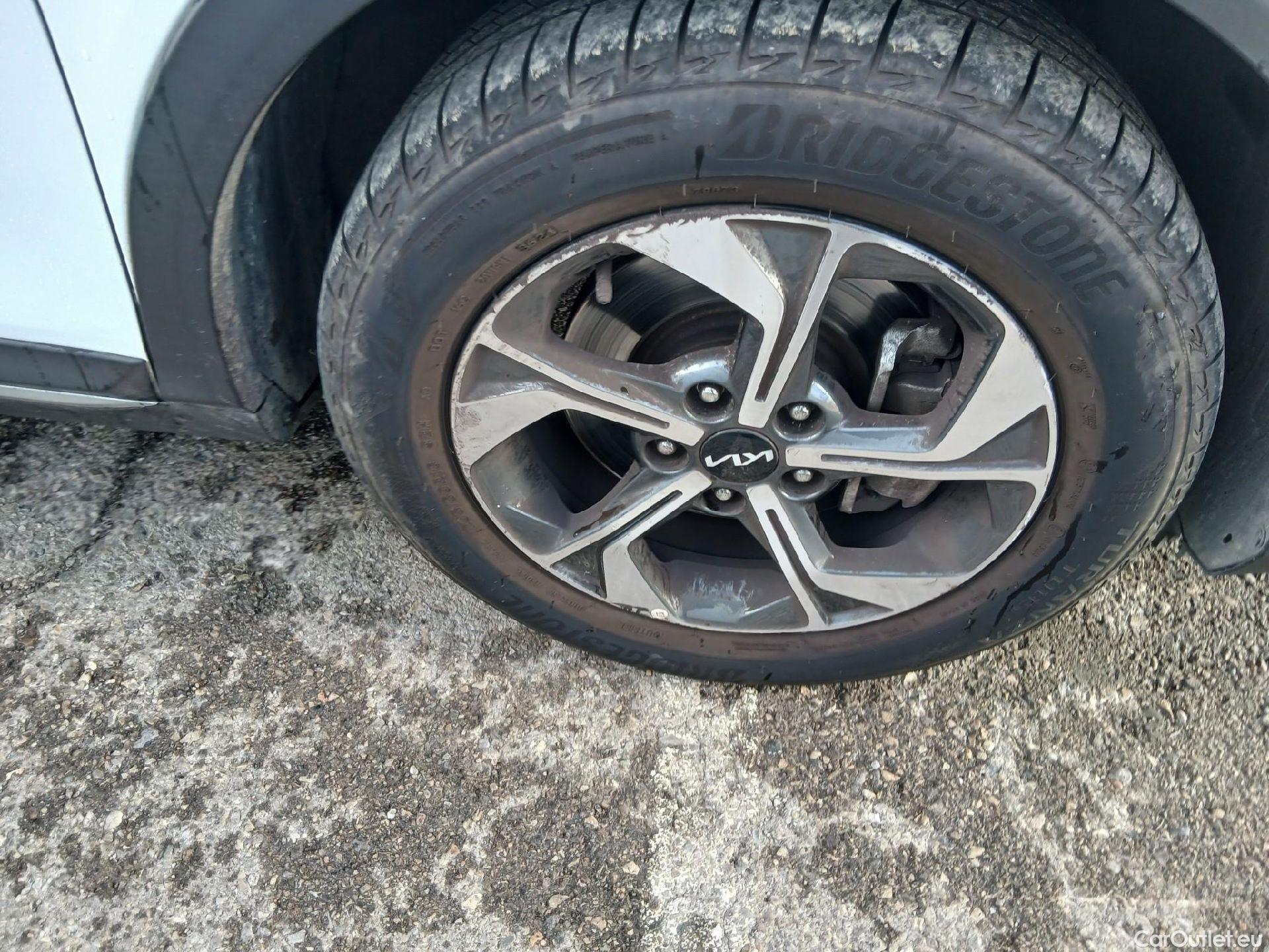  KIA  XCeed KIA  / 2019 / 5P / todoterreno 1.0 T-GDi Drive 88kW (120CV) #40