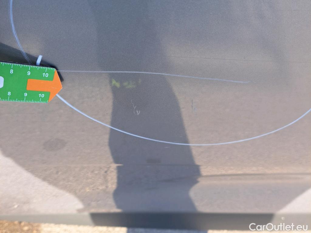  DS  DS7 DS DS 7 Crossback / 2017 / 5P / todoterreno BlueHDi DE 96kW (130CV) Auto.BE CHIC (AC) #7