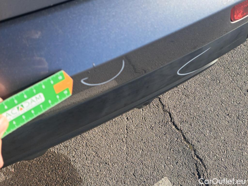  DS  DS7 DS DS 7 Crossback / 2017 / 5P / todoterreno BlueHDi DE 96kW (130CV) Auto.BE CHIC (AC) #17