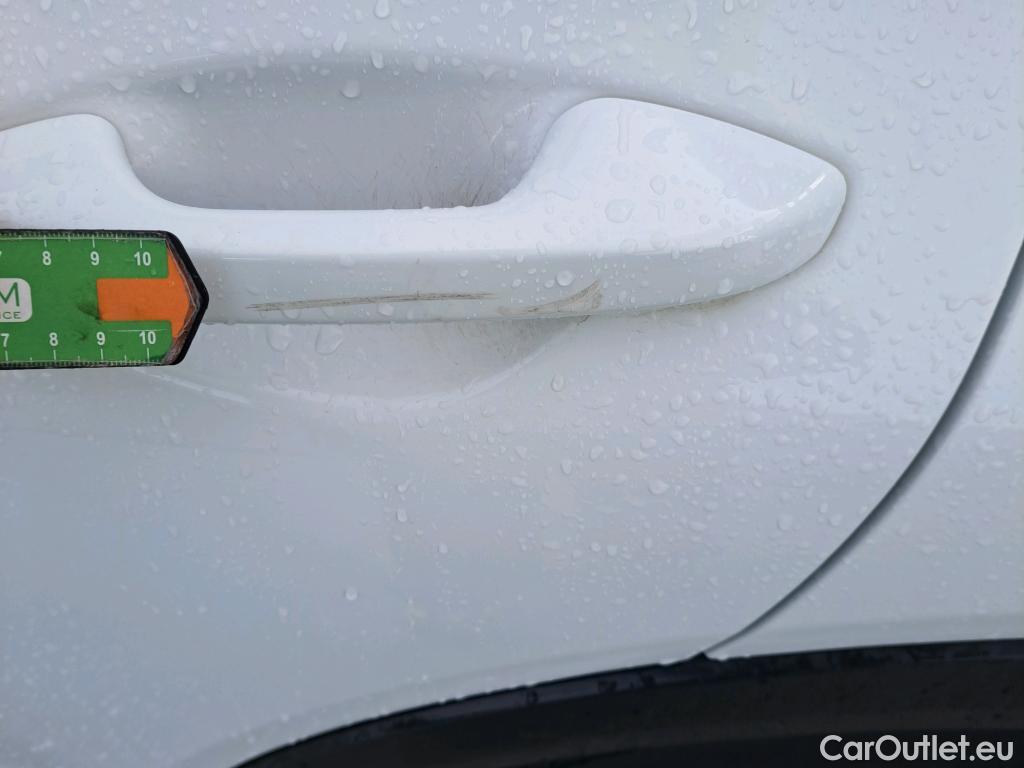  KIA  XCeed KIA  / 2019 / 5P / todoterreno 1.0 T-GDi Drive 88kW (120CV) #25