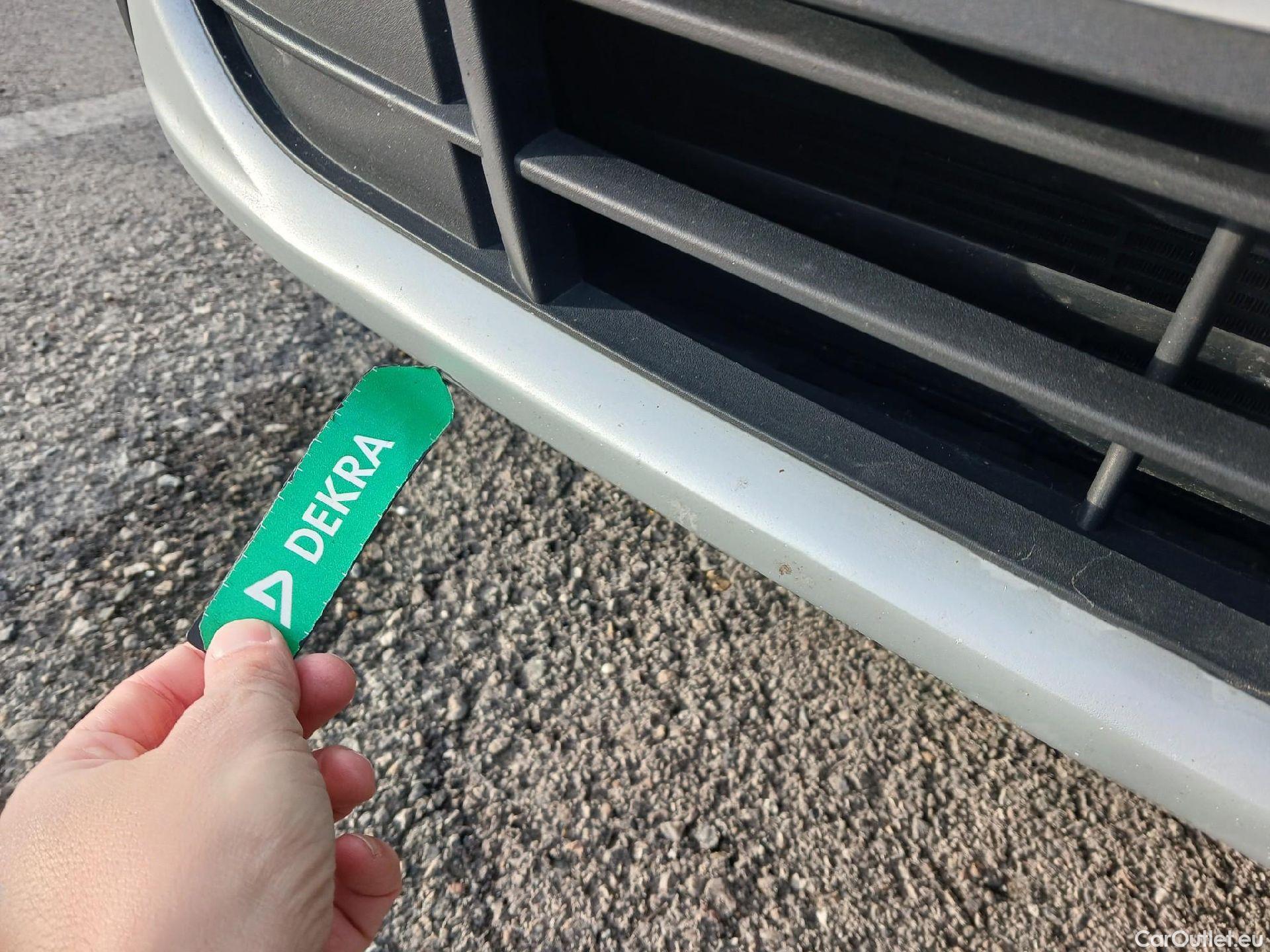  Ford  Kuga FORD  / 2016 / 5P / todoterreno 1.5 EcoBoost 88kW 4x2 Trend+ (CX) #2