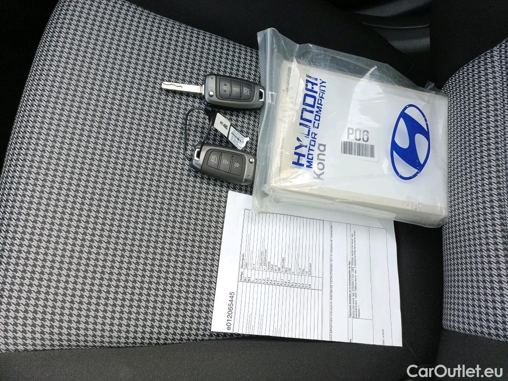  Hyundai  Konna HYUNDAI Kona / 2020 / 5P / todoterreno 1.0 TGDI Klass 4X2 #3