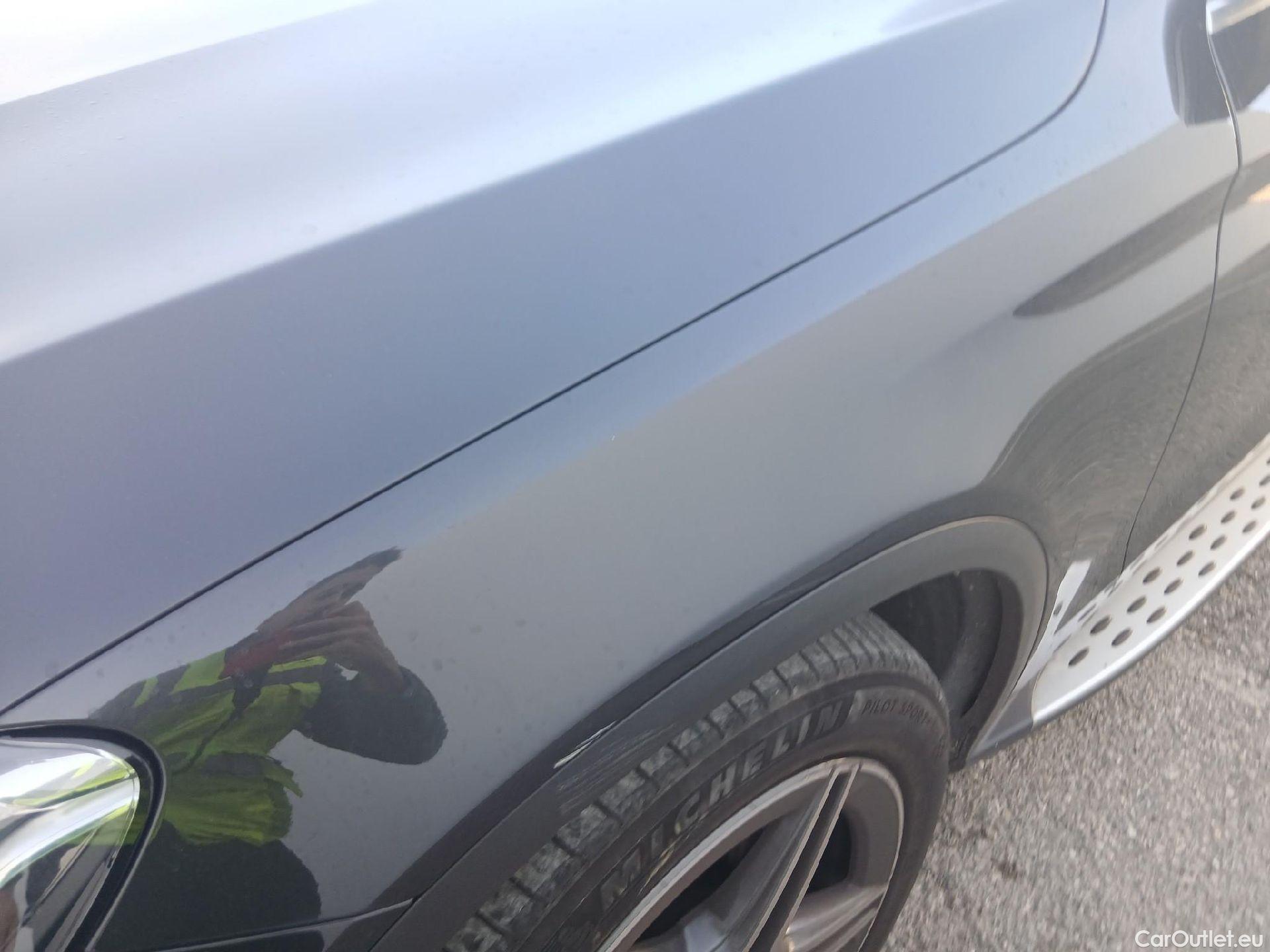  Mercedes  G-Klasee MERCEDES-BENZ GLC Coupé / 2019 / 5P / coupé GLC 220 d 4MATIC #4