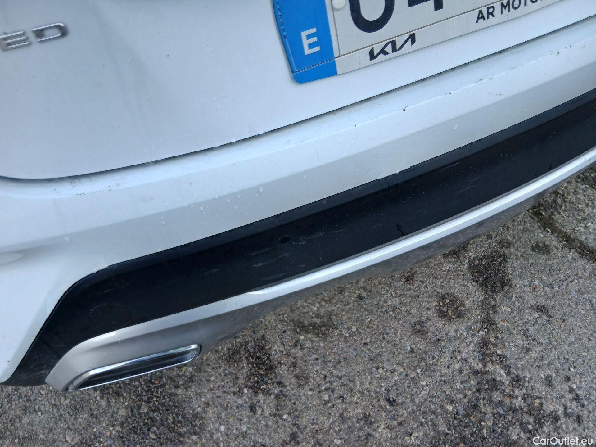  KIA  XCeed KIA  / 2019 / 5P / todoterreno 1.0 T-GDi Drive 88kW (120CV) #18