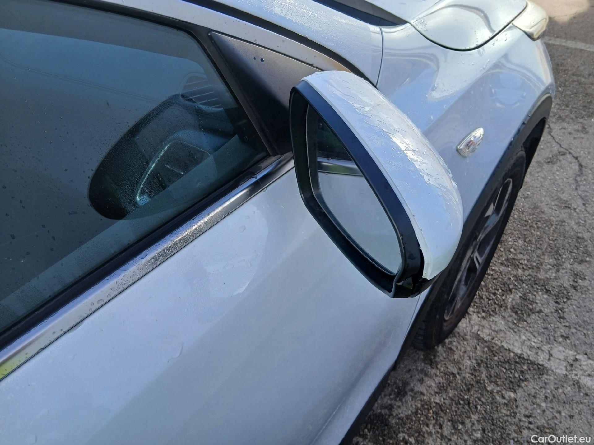  KIA  XCeed KIA  / 2019 / 5P / todoterreno 1.0 T-GDi Drive 88kW (120CV) #36