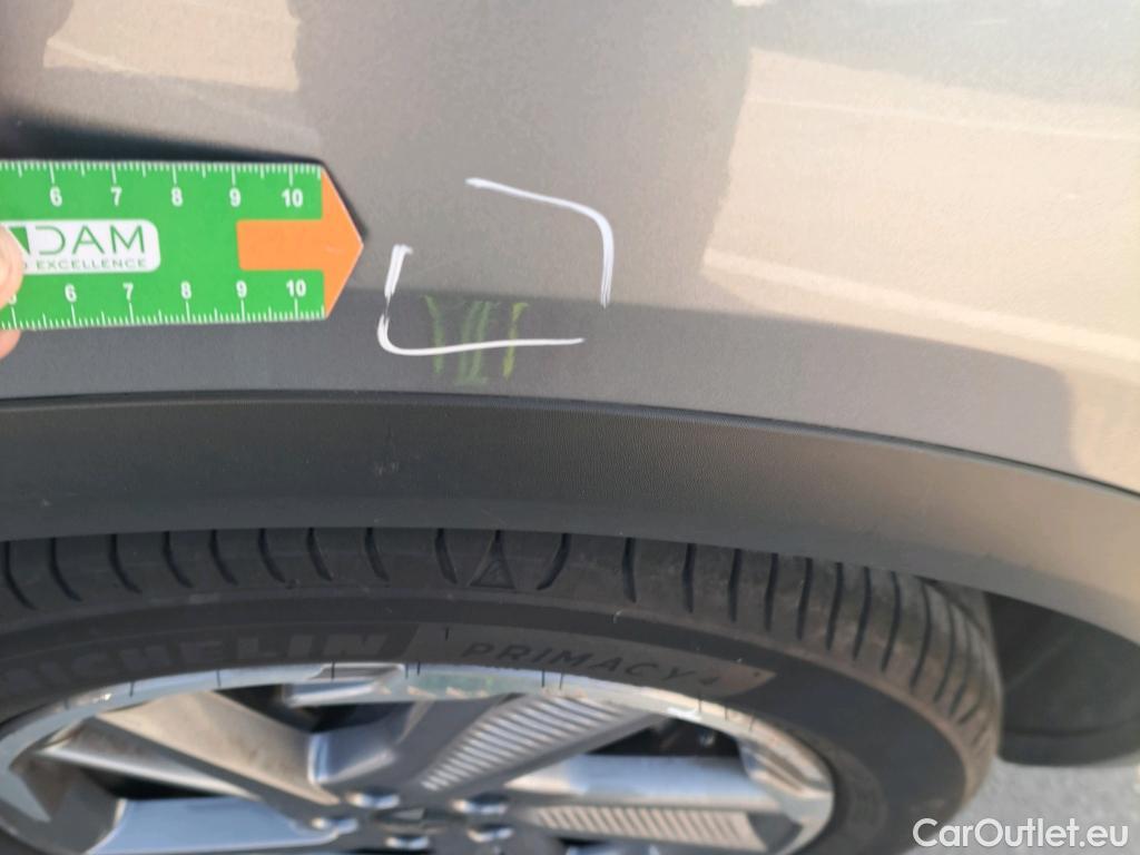  DS  DS7 DS DS 7 Crossback / 2017 / 5P / todoterreno BlueHDi DE 96kW (130CV) Auto.BE CHIC (AC) #19