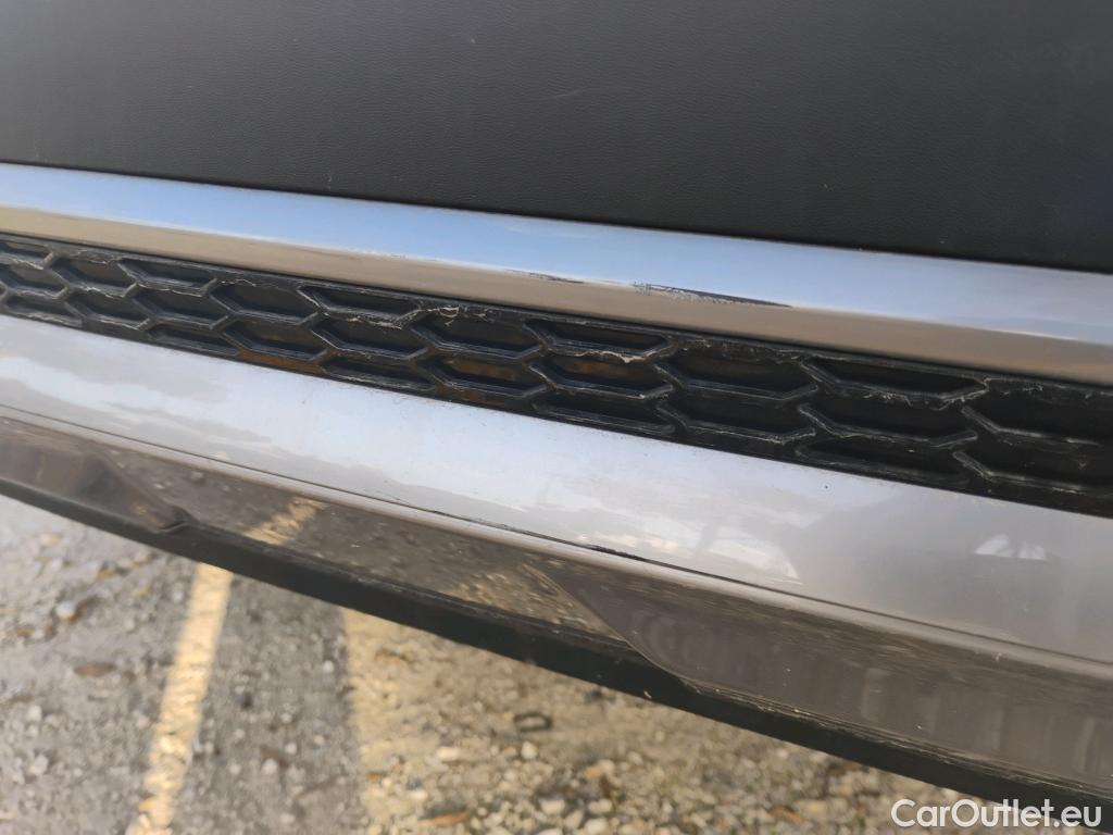  KIA  Sorento KIA  / 2020 / 5P / todoterreno 1.6 T-GDi HEV Emotion 4x2 7pl (P.Luxury) #13