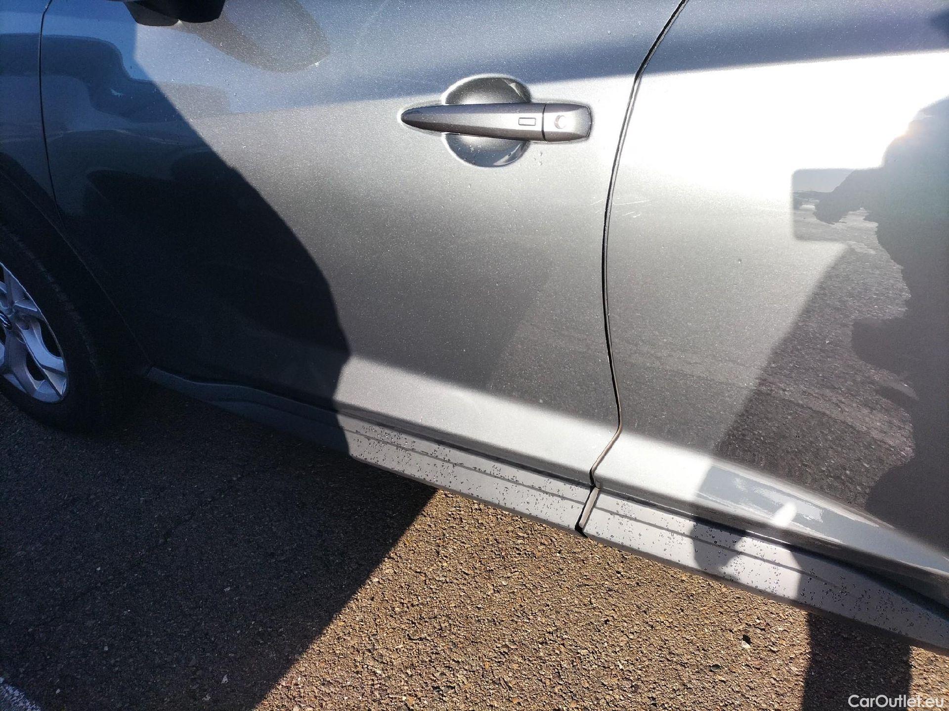  Nissan  Juke NISSAN  / 2019 / 5P / crossover DIG-T 84 kW (114 CV) DCT 7 V N-Connecta (AC2) #13