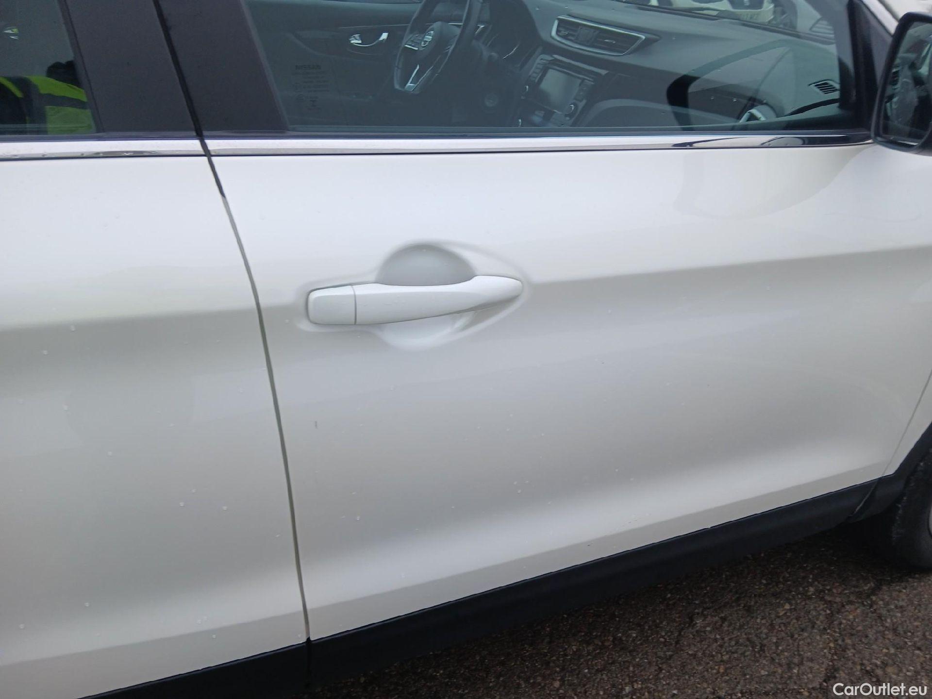  Nissan  Qashqai NISSAN  / 2017 / 5P / todoterreno DIG-T 103 kW (140 CV) E6D ACENTA #14