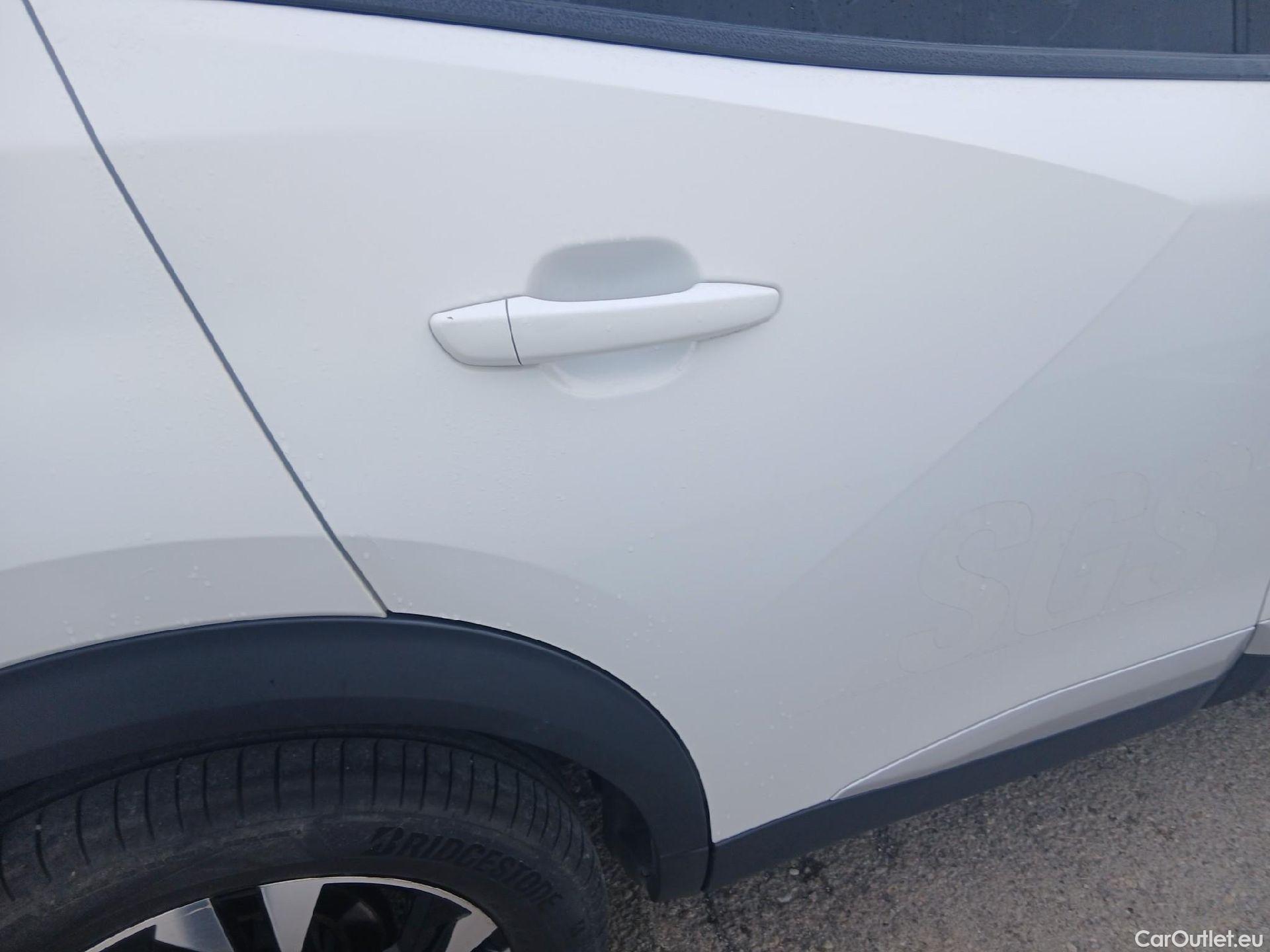  Peugeot  2008 PEUGEOT  / 2019 / 5P / todoterreno Allure BlueHDI 81kW (110CV) #13