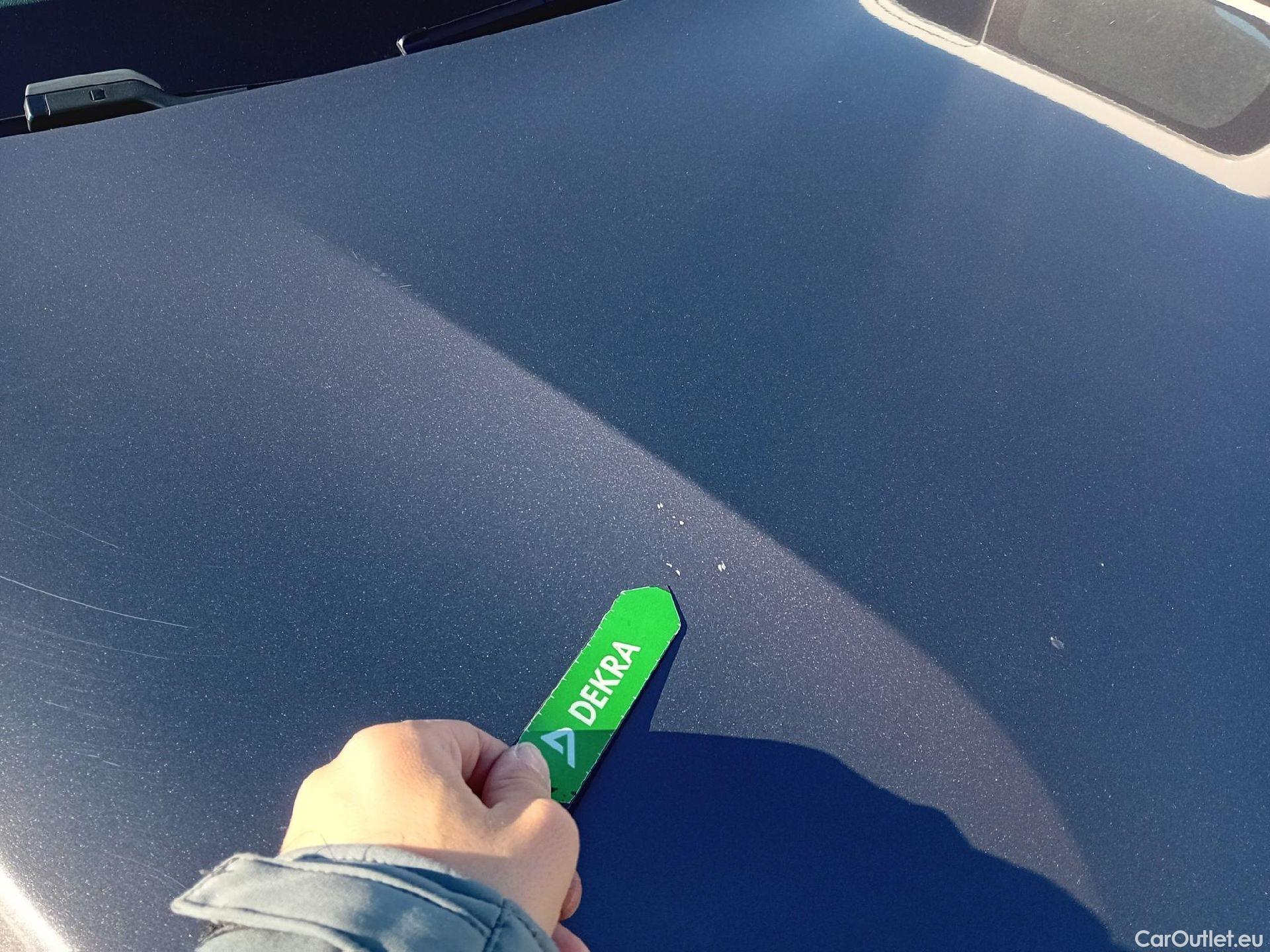  Peugeot  3008 PEUGEOT  Hybrid / 2020 / 5P / todoterreno 225 e-EAT8 GT #1