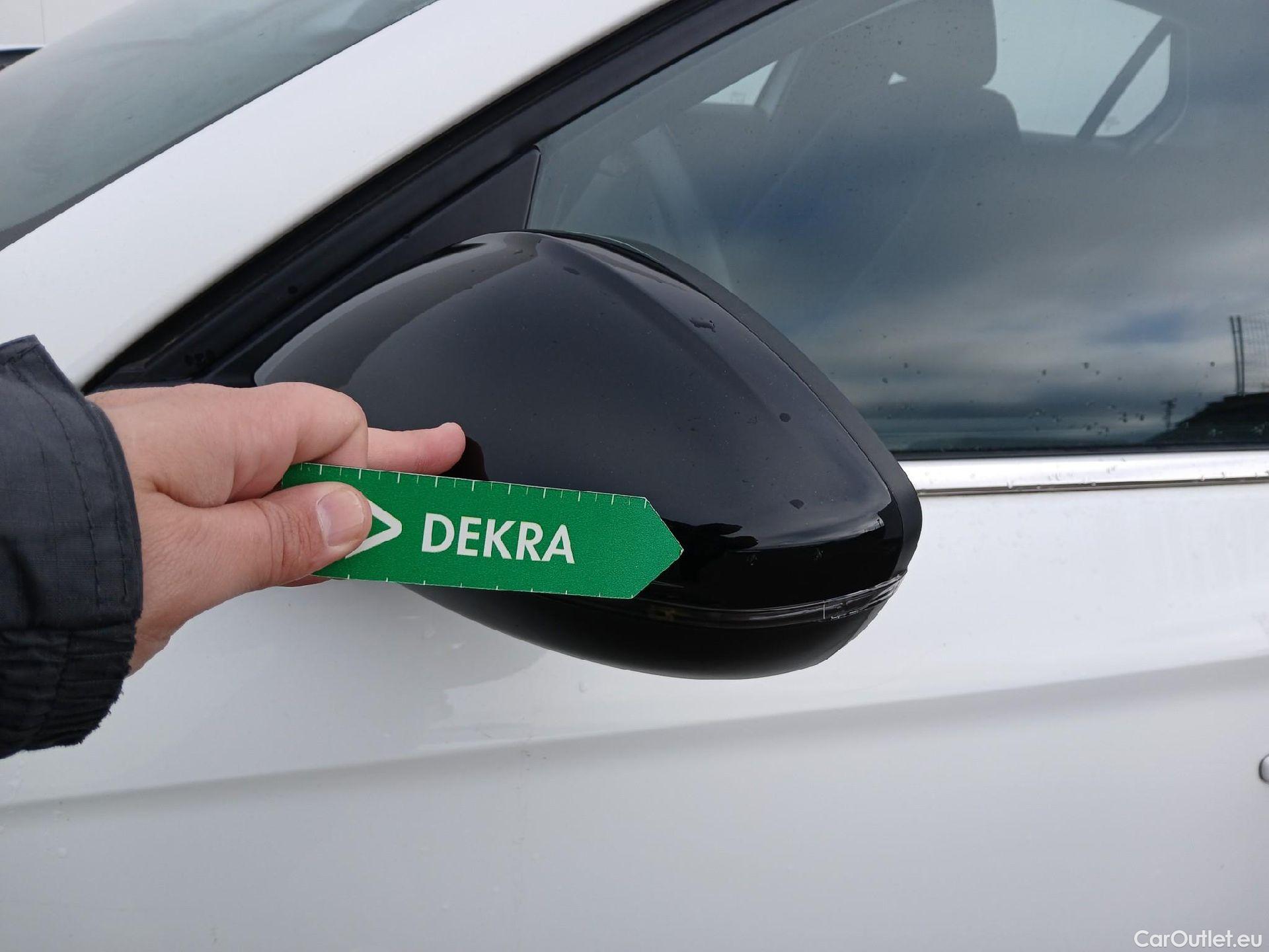  Opel  Corsa OPEL  1.2T XHL 74kW (100CV) Elegance #13