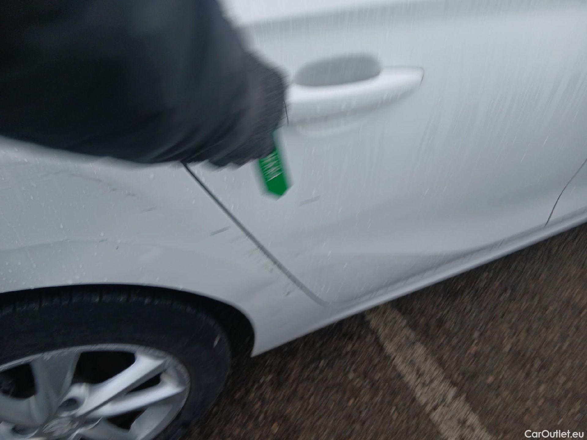  Opel  Corsa OPEL  1.2T XHL 74kW (100CV) Elegance #25